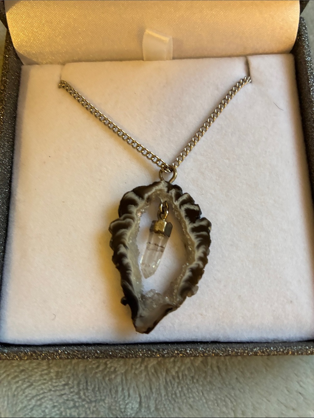 Clear Quartz Point Inside Agate Geode Slice Pendant 18 Inch Necklace